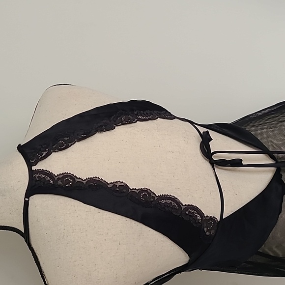 Victoria's Secret black lace sheer baby doll nighty from early 2000's - Picture 9 of 11